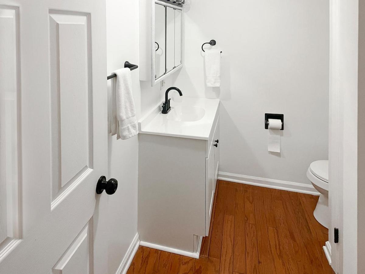 Ideal 2Br 1Ba Apartment Near Iup & More! Индиана Экстерьер фото